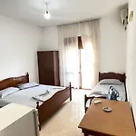 Villa Leonardo's